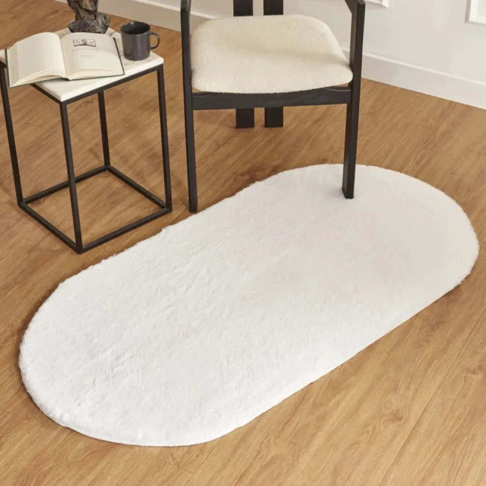 Kasmir Rugs 7/24 Premium Faux Fur Rug, 80cmx150cm, White