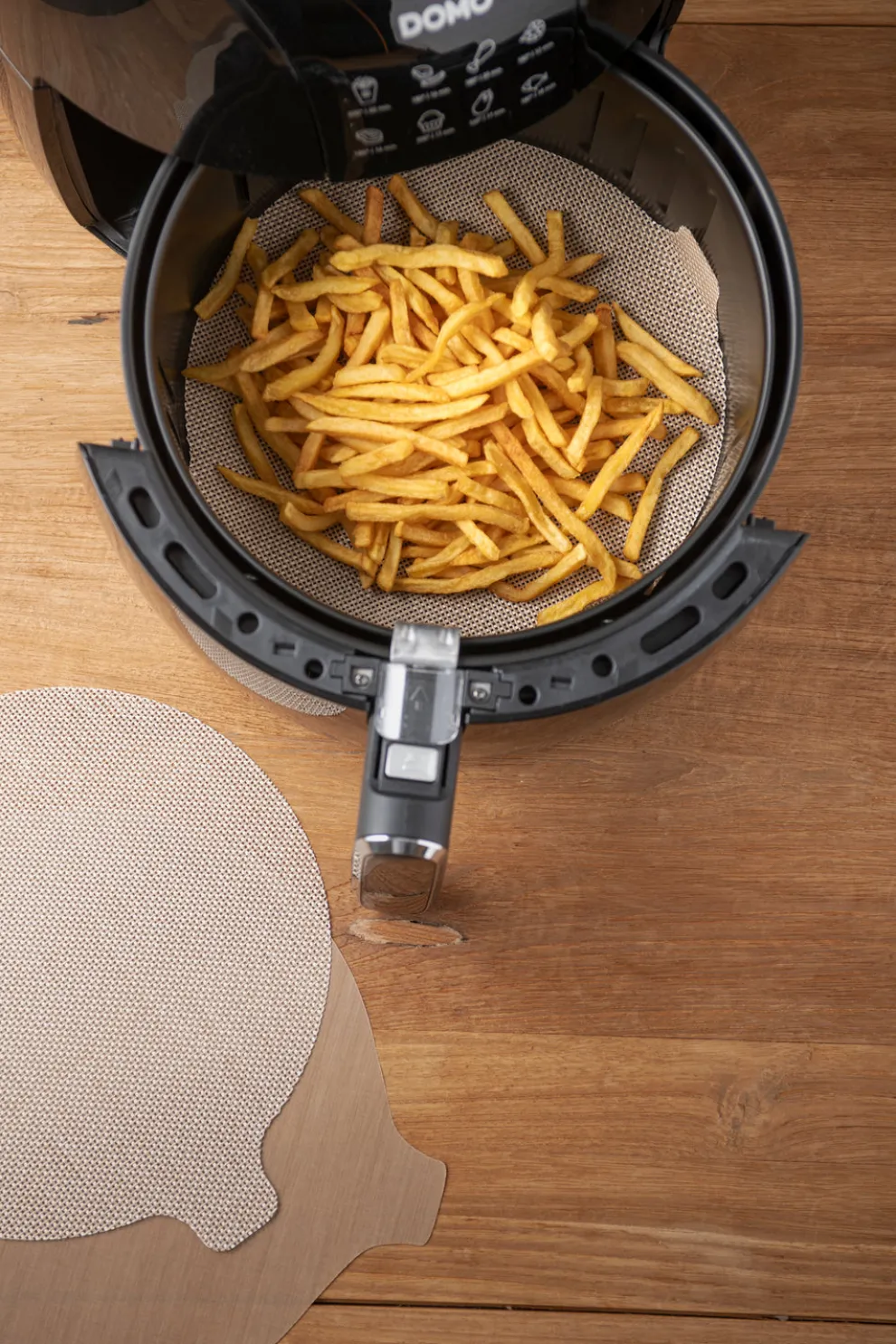 Nostik 2-Piece Round Air Fryer Liner, Brown