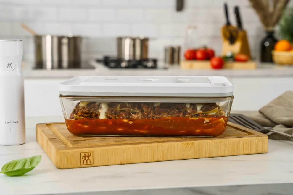 Zwilling Vacuum Oven Dish, White