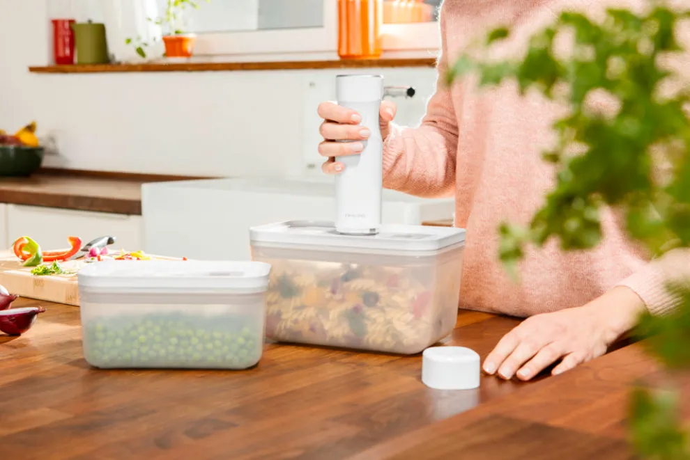 Zwilling Vacuum Pump with Chopper Cap, Grey